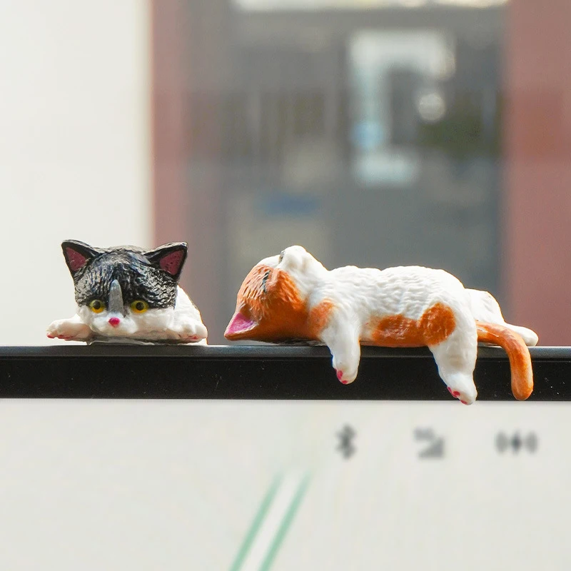 5Pcs Cute Cartoon Cat Ornaments Mini Sleeping Cat Decor for Car Center Console Navigator Screen Landscape Auto Interior Decor