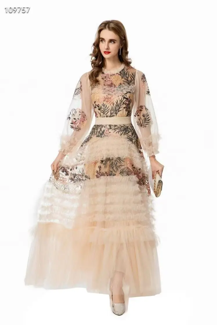 Primavera e autunno nuovo stile fata girocollo ricamo + bordo foglia di loto splicing manica lunga fiore fata serie abito da donna