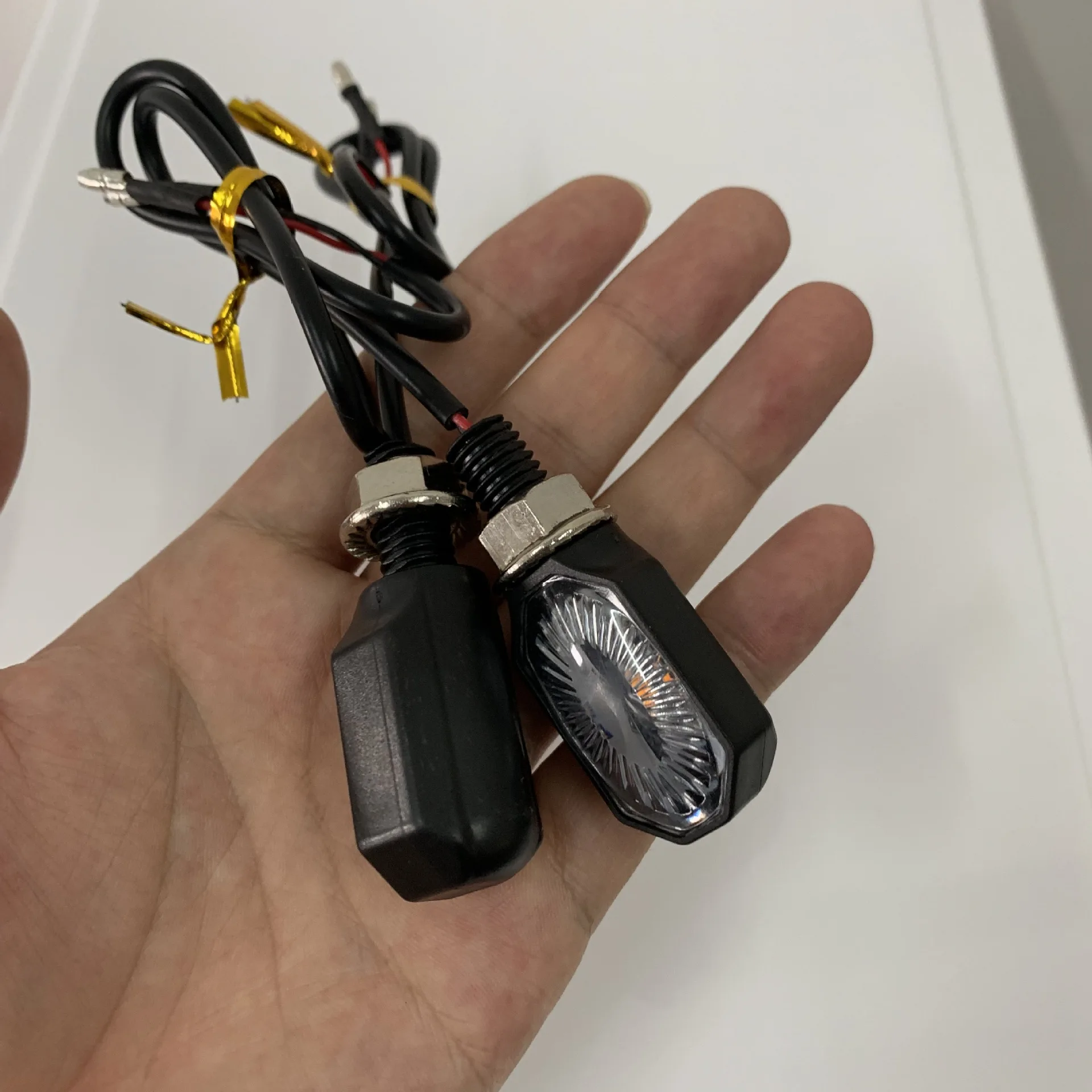 مصغرة LED للدراجات النارية بدوره إشارات ضوء دراجة نارية مصابيح العنبر الوامض مؤشرات LED ضوء لكاواساكي هوندا السوبر مشرق