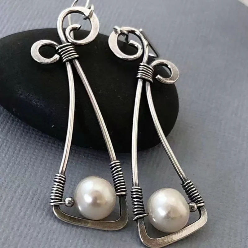 Vintage Geometric Line Entwined Pearl Mom Earrings Bohemian Style Women's Jewelry Wholesale Gifts
