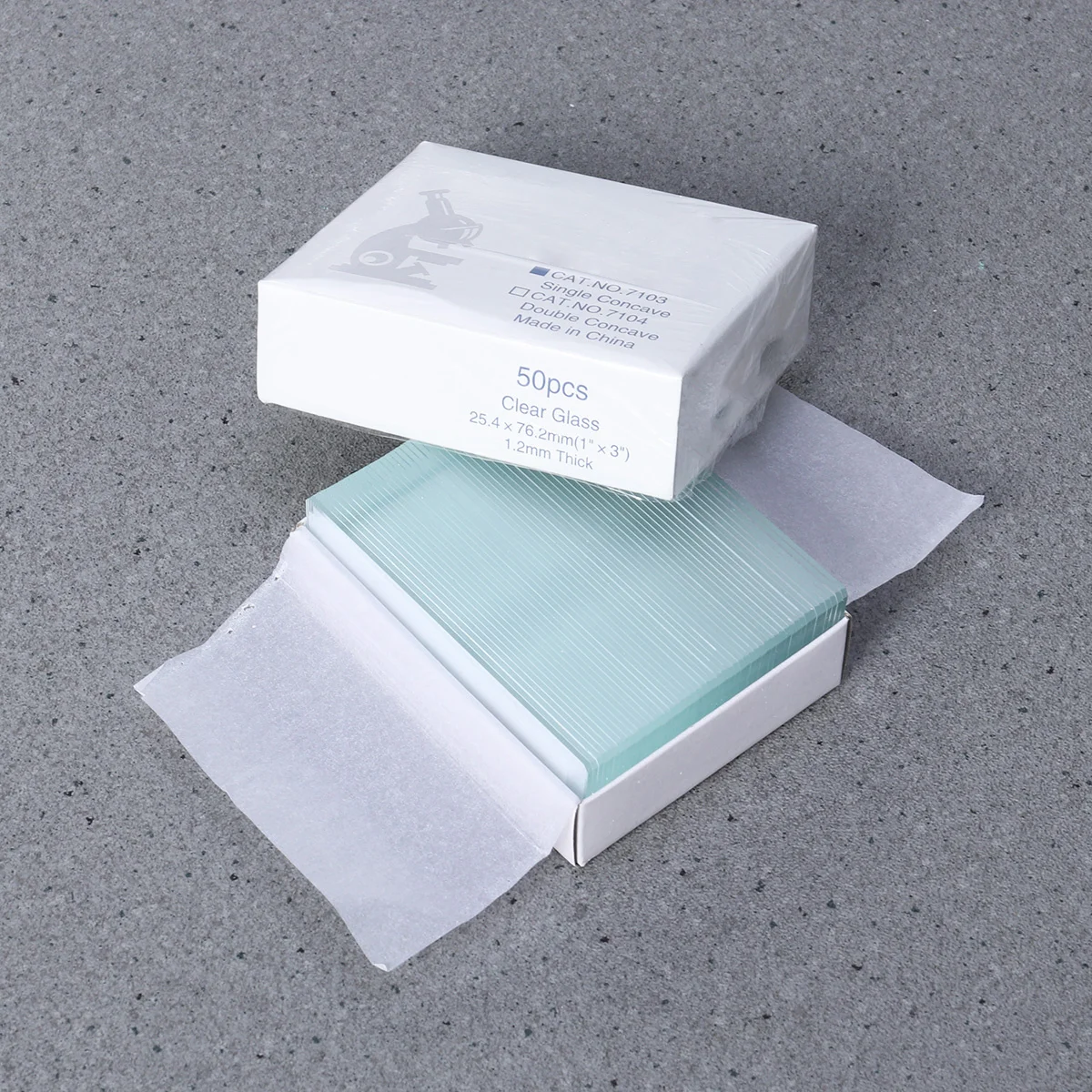 

50Pcs Precision Polished Glass Microscope Slides Clear Viewing for Biological Education Research Engineering Laboratory
