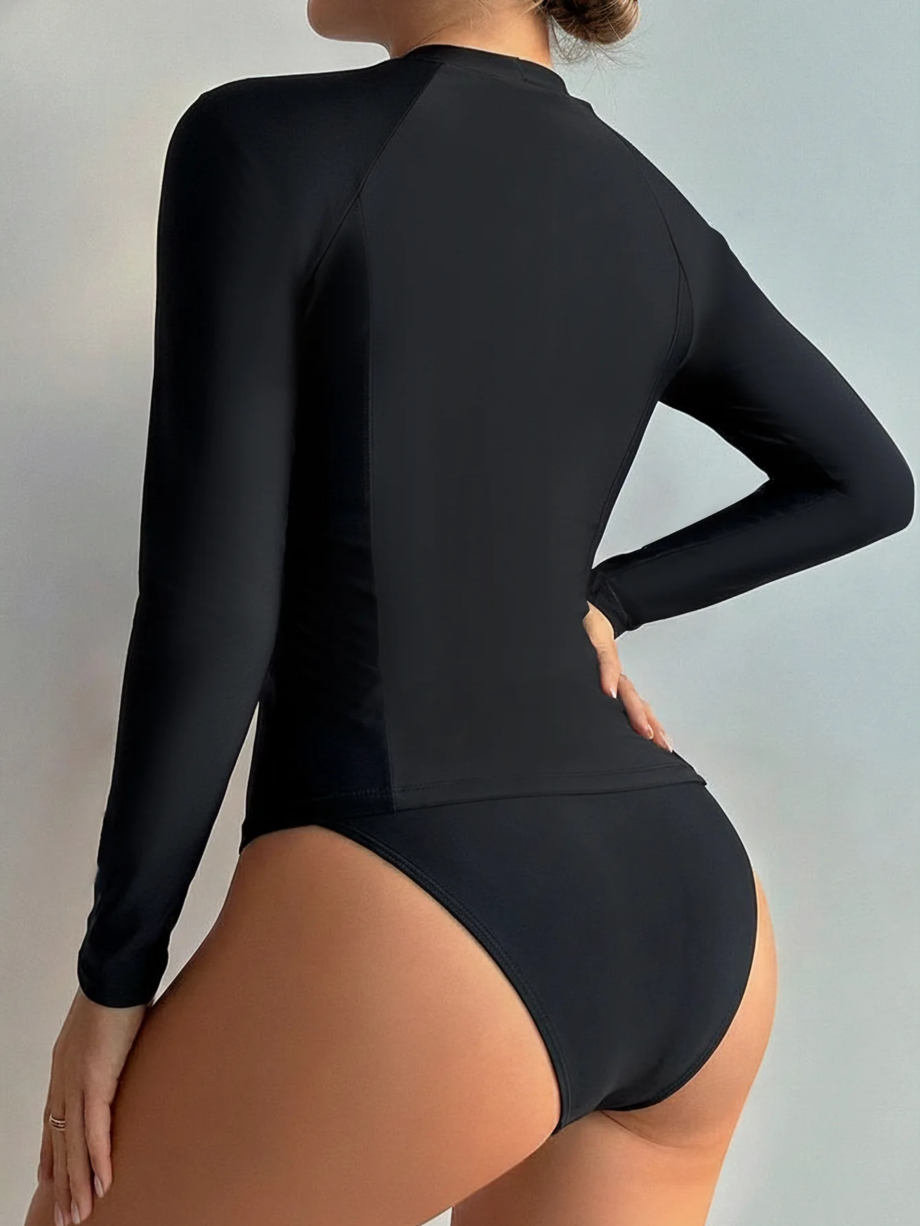 Long Sleeve Sporty Tummy Control Two Piece Bikini Set 2026 Women's Printed Long Sleeve Corset Pullover Tops Panties Swimsuit New