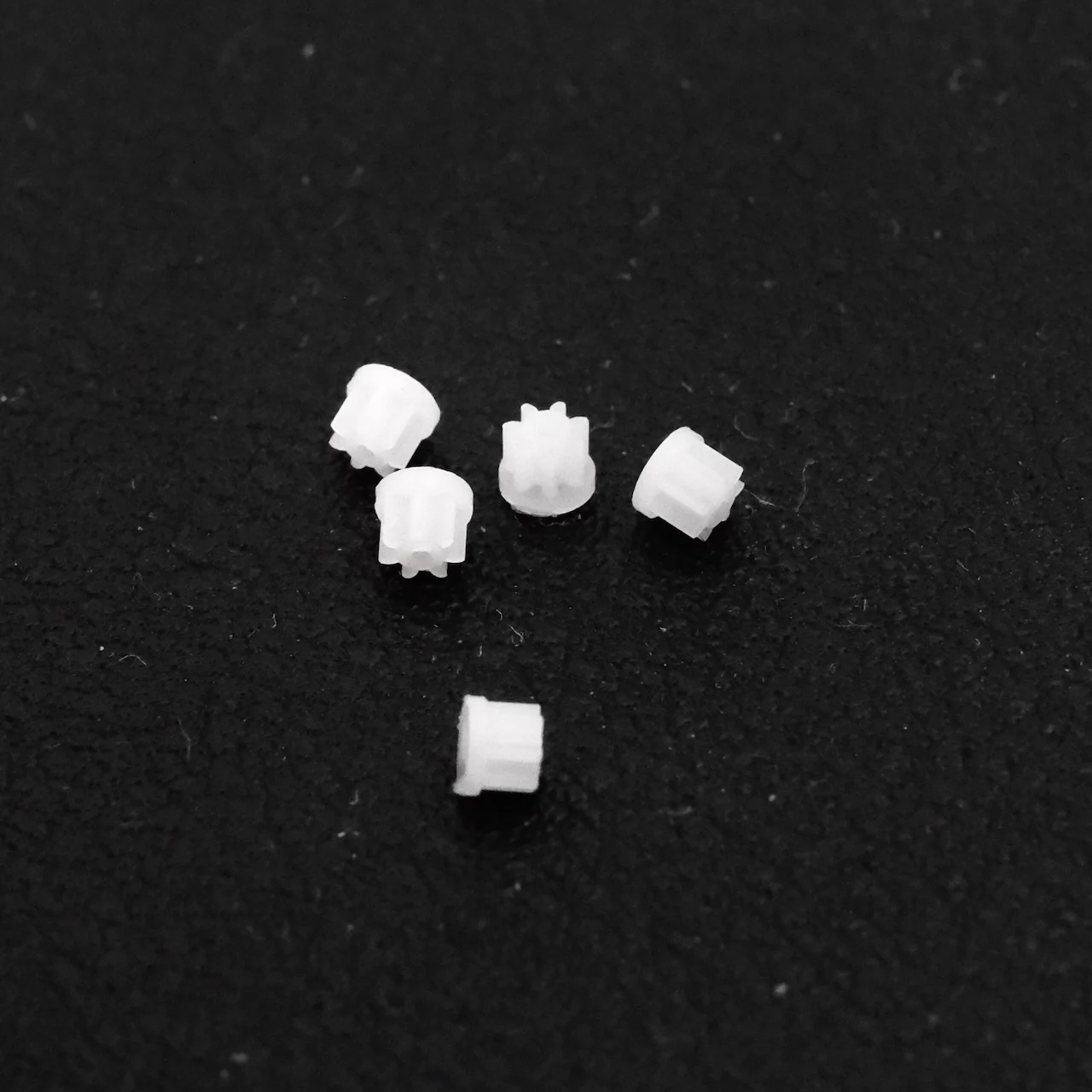 0.65-0.95mm Aircraft Remote Control Car Camera Focusing Robot Plastic Gear M0.3 7-12 Teeth for Mini Drones And Toys