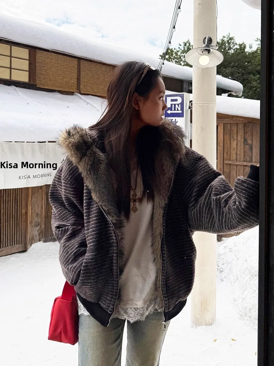 

Женская утепленная куртка с капюшоном и меховым воротником, винтажный стиль, для активного отдыха, теплая, из полиэфирного волокна, с длинными рукавами