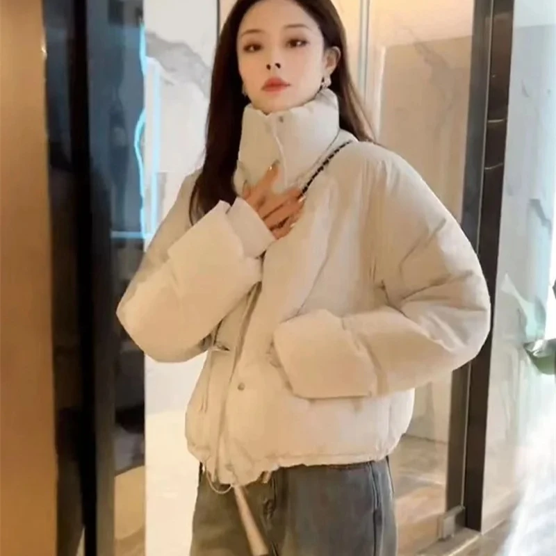 الجديد في الخريف والشتاء سترة المرأة الوقوف طوق مخبز معطف قصير أسفل القطن سترة سترة المرأة معطف مبطّن بالقطن أبلى