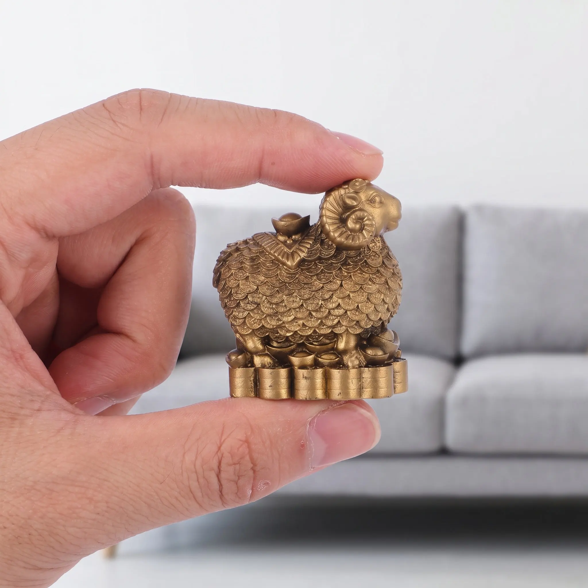 Resin Sheep Statue Copper RAM Hand Carved Chinese Zodiac Prosperity Wealth Lucky Ingot Home Office Desk Shelf Ornament