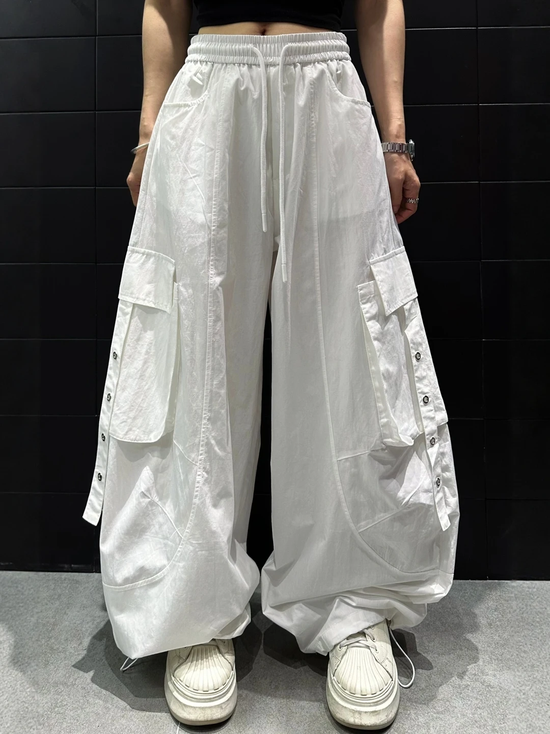

Summer New Women's Work Pants Elastic Waist Wide Leg Street Dance Casual Loose Slimming Trousers Multi Pocket Long Trousers