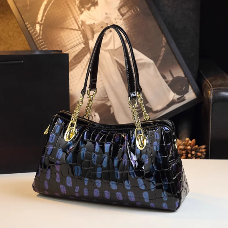 

Fashion leather 2026 new bag, casual soft leather mother bag, fashionable crossbody bag, shoulder bag, armpit bag, trendy