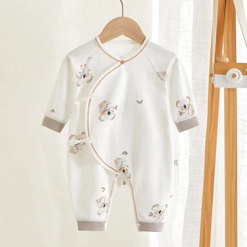 Baby Boys and Girls Comfortable Cotton Cartoon Butterfly Bodysuit Boneless Monk Clothing Spring and Autumn