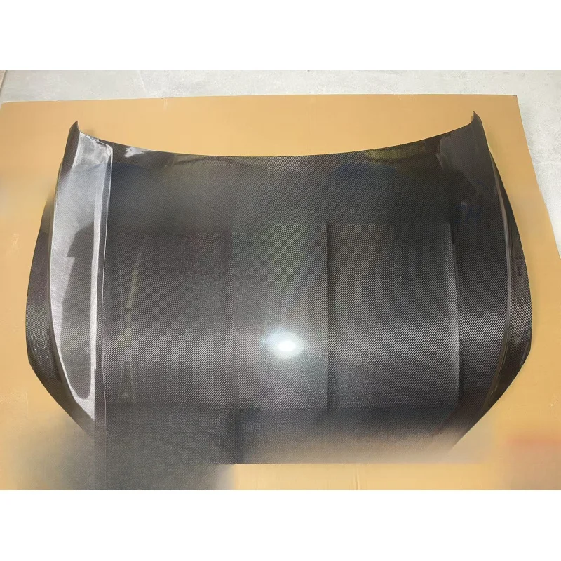 High Quality Carbon Fiber Engine Hood For Sagitar