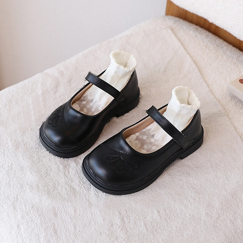 

Children Princess Party Shoes New Fashion Girls Embroidered Leather Shoes Black Versatile Kids Causal Uniform Dress Flat Shoes