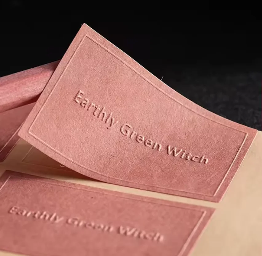 

Изготовленная на заказ самоклеящаяся цветная матовая текстурированная бумага с тиснением, 3D наклейка, герметичная этикетка для упаковки духов