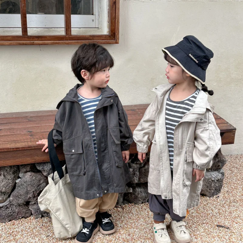 

Kids loose casual zipper Trench Jackets Spring new Boys and girls solid color mid-length hooded Wind Coat