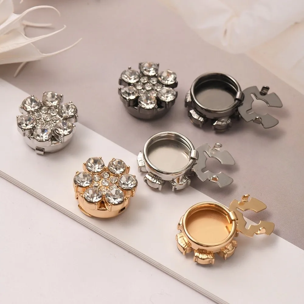 Round Rhinestone Heart Shape Cufflinks Elegant Vintage Flower Sleeve Button Brass Base Sparkling Button Cover Clip Men Women