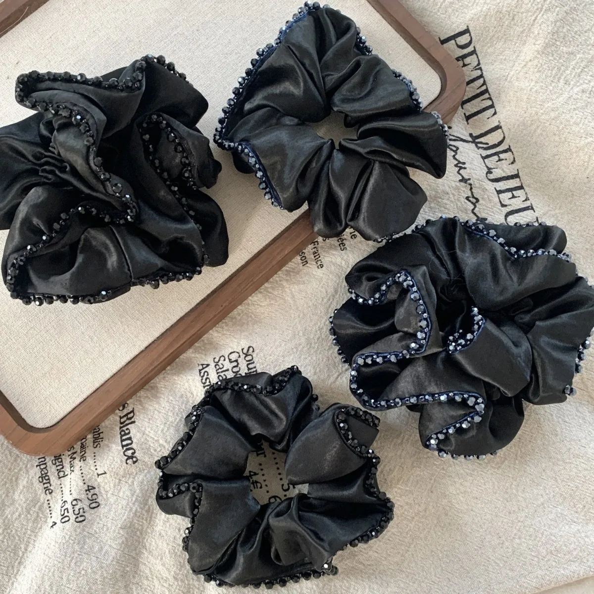 4PCS/LOT Black Hair Ties with Crystals Beads for Women High End Making Shiny Crystals Hair Bands All Match Ponytail Hair Bands