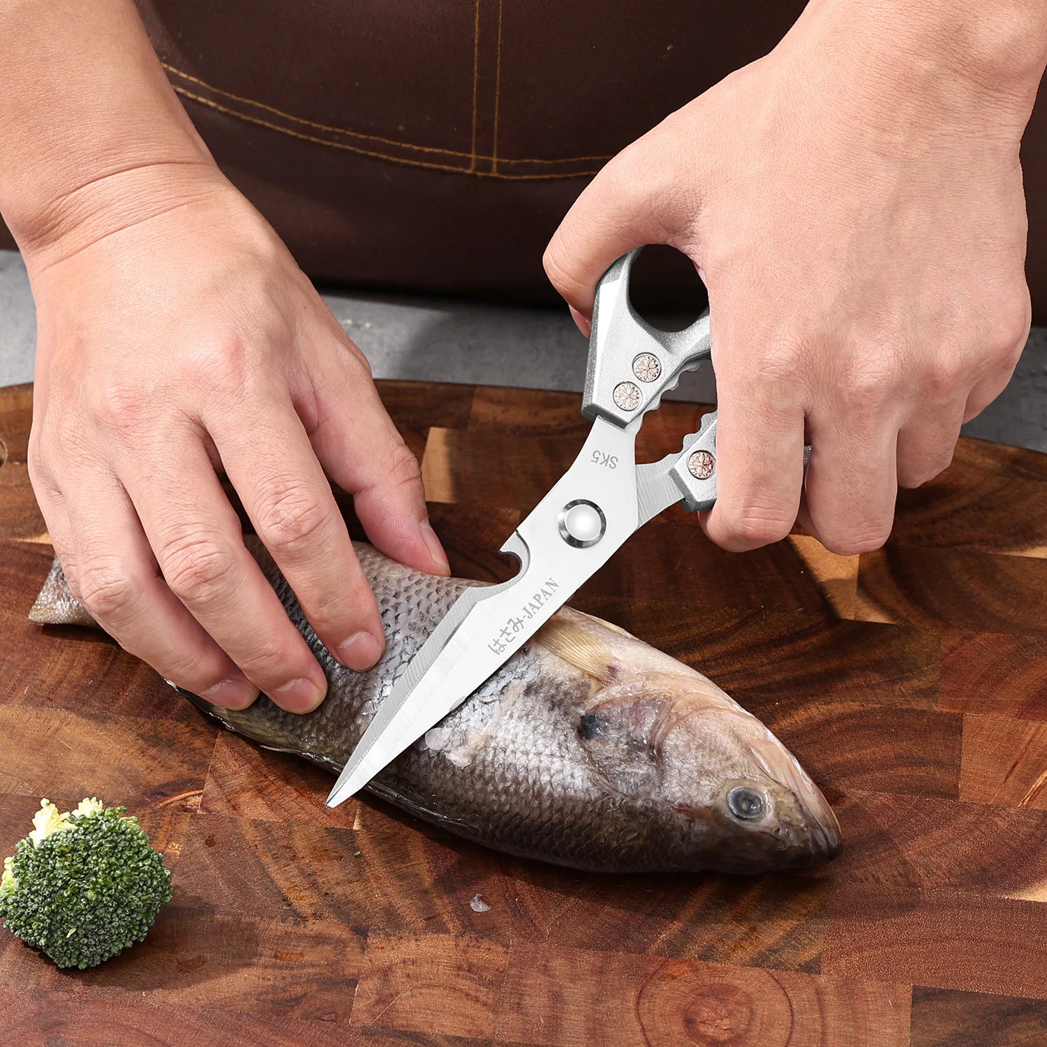 WXCOO Heavy Duty Kitchen Shears Stainless Steel SK5 Multifunctional Kitchen Scissors Poultry Shears for Chicken Bone Fish Cutter