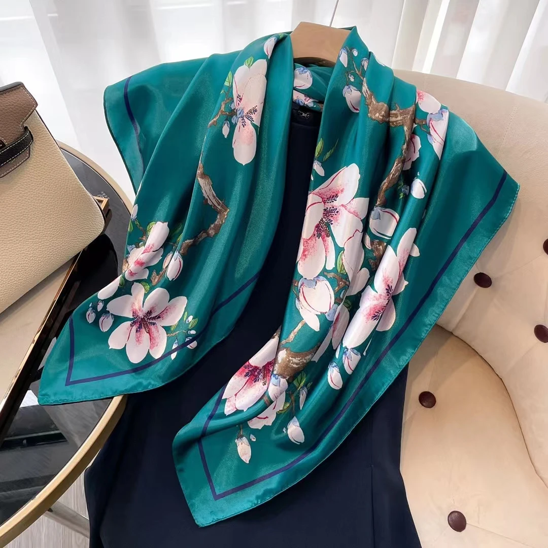 Nuovo 90*90 cm Retro Donne di Marca Sciarpa di Seta Bandana Moda Modello Della Boemia Piazza Hijab Lady Wrap Fascia foulard silenziatore