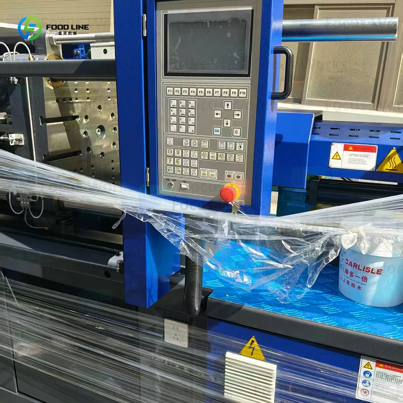 Customized 330T Injection Molding Machine High Efficiency Plastic Molding Equipment For Industrial Production
