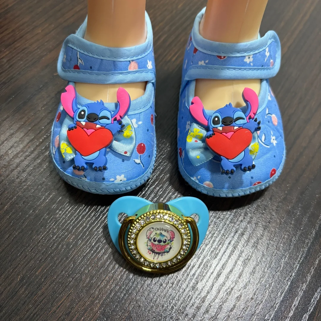 

Baby pacifier (with dust cover) + Newborn shoe set cute chewing pacifier excellent gift for newborns 0-8M