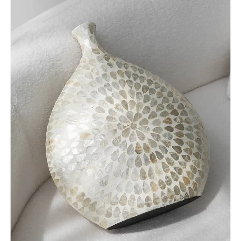 Seashell-Shaped Vase, Creamy European Style High-End Home Decor for Living Room, Coffee Table, Dining Room, Artificial Flowers