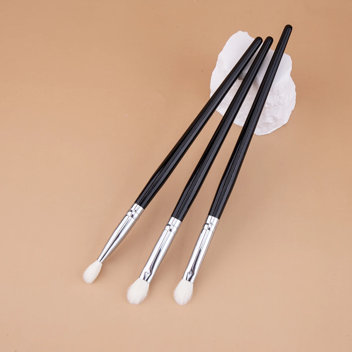 Pennello per ombretto per trucco Pennello per ombretto in pelo di capra al 100% Pennelli per trucco per sfumatura Strumenti per trucco per sfumatura di ombretti Pro betulla