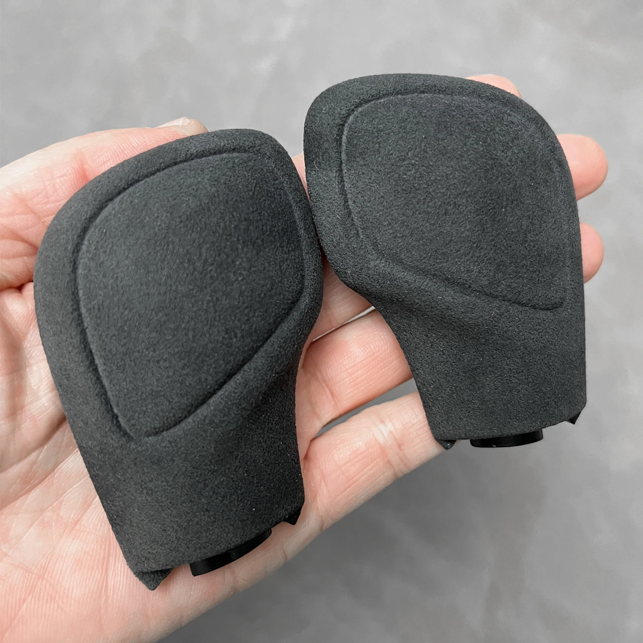 Schaltknauf-Seitenabdeckung aus Wildleder mit Matt-DSG für VW Golf 6 7 R G TI Passat B7 B8 CC R20 Jetta MK6 GLI – Detail 2