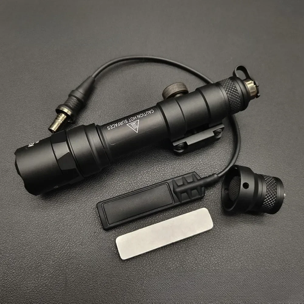 Tactical Led Strobe Flashlight M300B M600B Gun Light with Dual Function Pressure Switch Fit 20mm Rail for Outdoor Hunting