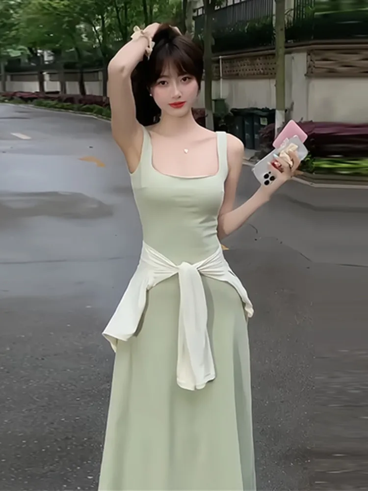 

Pure Desire Sweet Spicy Dopaamine Halter Dress Women Summer 2026 New Beach Vacation Elegant Waist Cinched Long Dress