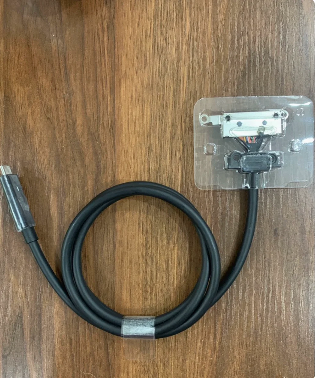 NEW FOR   DELL  WD19  (0V2DJ0) docking station data cable