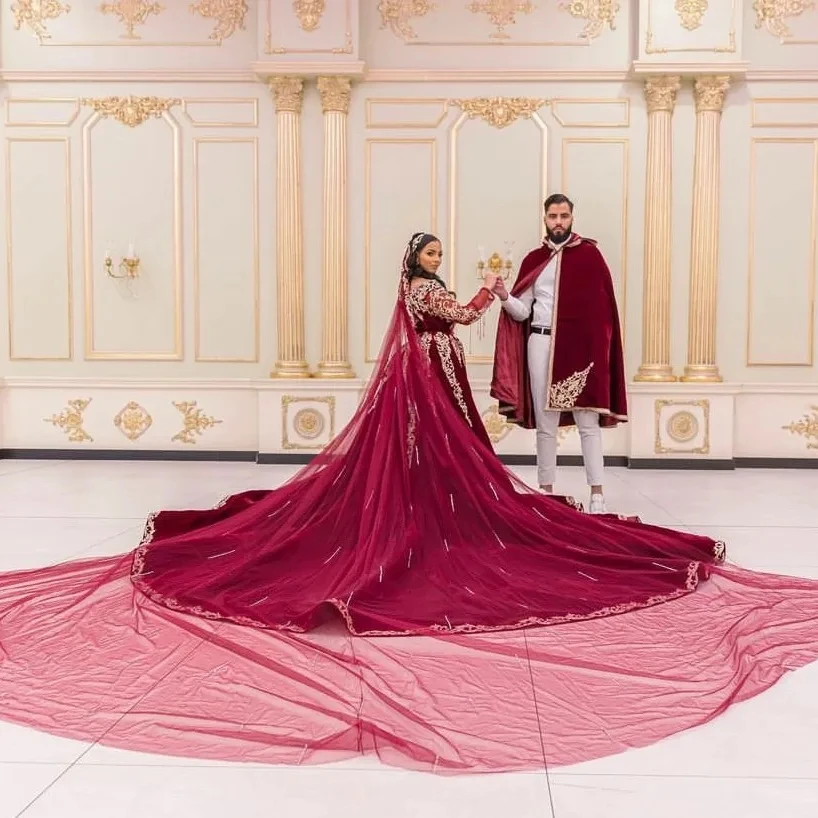 Burgundy Moroccan Kaftan Muslim Evening Dresses A-line Long Sleeves Velvet Appliques Dubai Arabic Turkey Abaya Islamic Gown