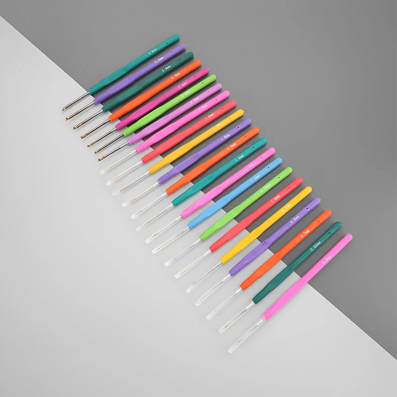 0,5-2,4mm Dünner Häkelnadel-Griff, Farbiger Weicher Griff mit Gummigriff, Ergonomisches Design, DIY Haushaltswebwerkzeug
