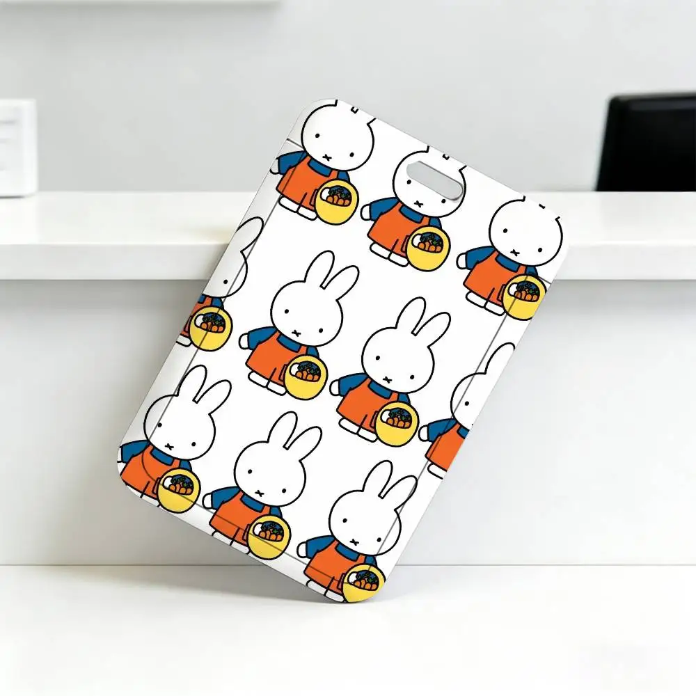 Cartoon M-Miffy Niedliches Schlüsselband mit Rückziehclip und Kartenhalter, Drehbarer Ausweishalter, Familiengeschenk – Detail 7