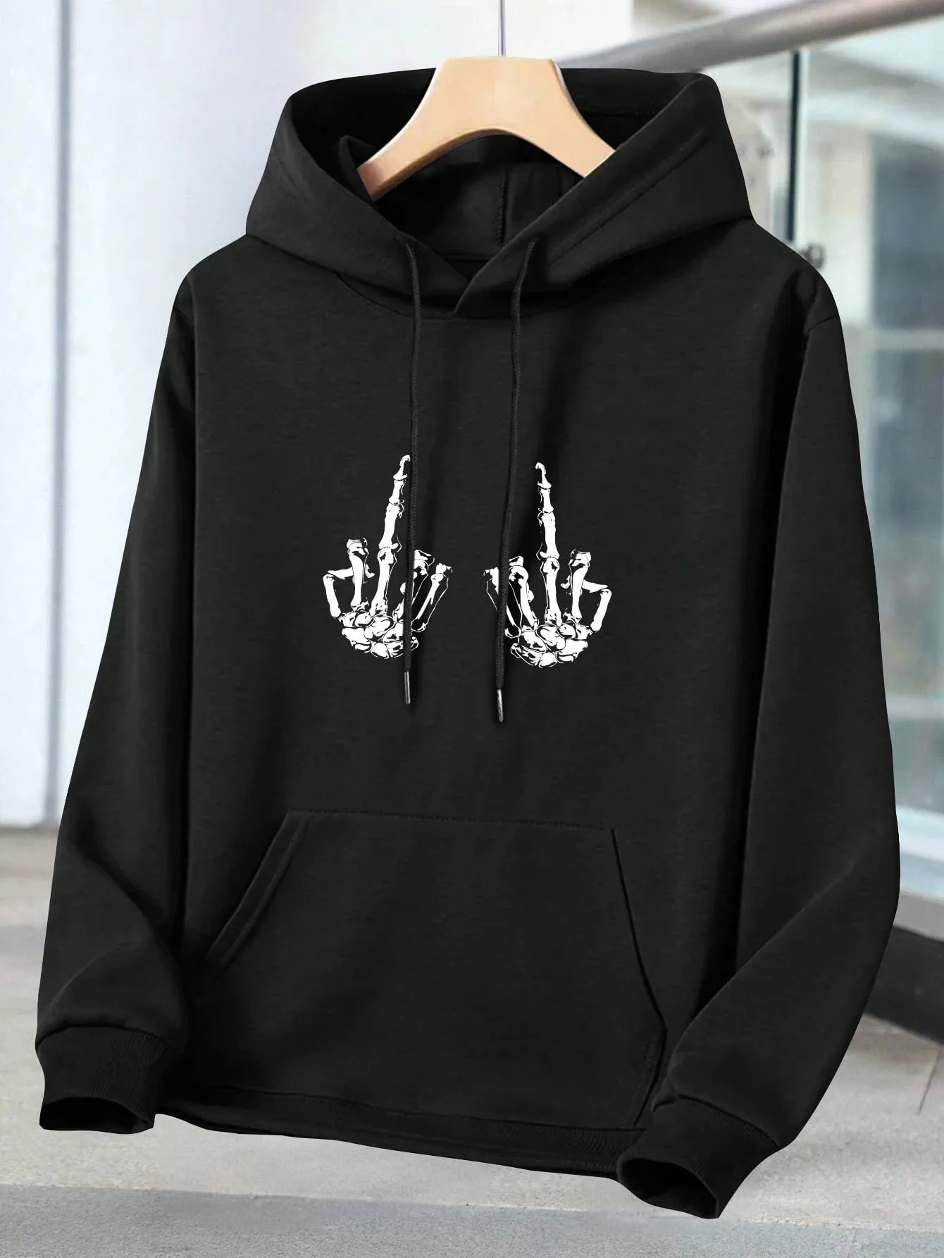 

Skeleton Hand Bones Hoodie Men British Style Fleece Hoodies Casual Sweatshirt Soft Comfort Hoody Oversize Loose Men's Clothing