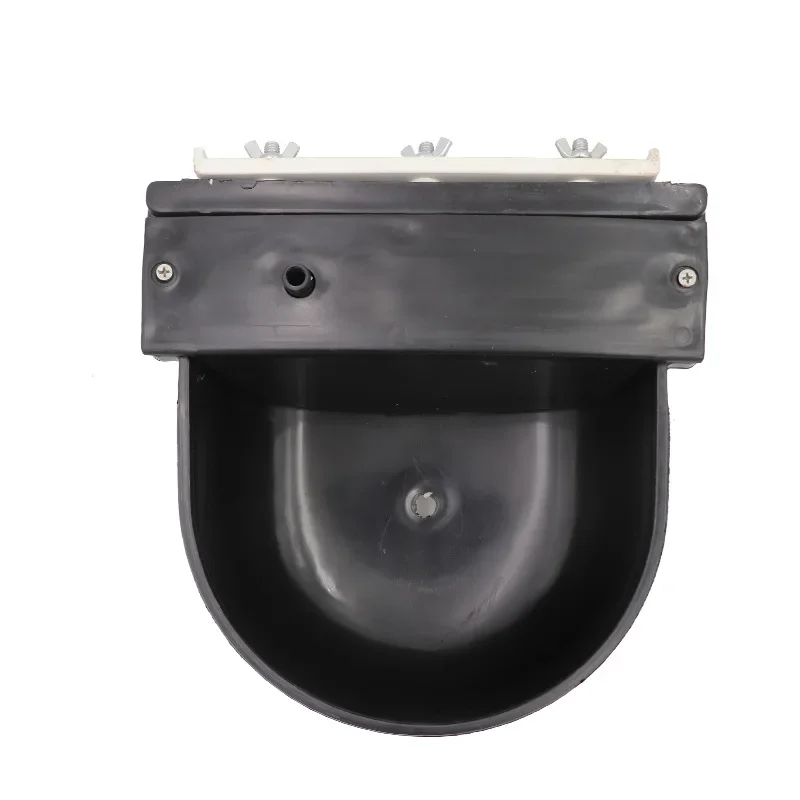 

Plastic Cattle Drinking Bowl PE Material Cattle Horse Automatic Drinking Water Bowl Special For Farms Incubator Automatic