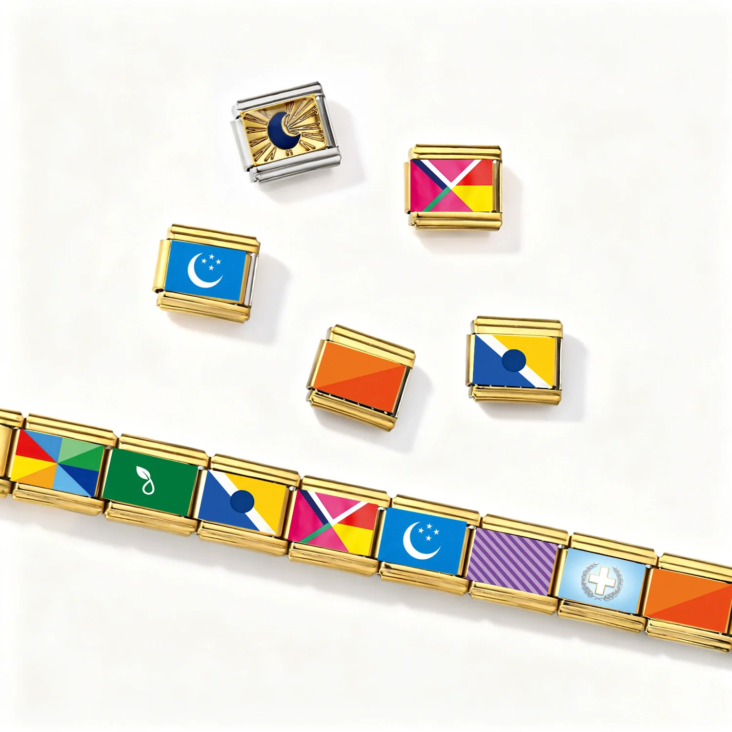 GEMOSA Weltflaggen-Anhänger in Goldfarbe, Italienisches Charm-Element für 9mm Edelstahl-Armbänder, Schmuckherstellung DIY Perlen-Zubehör – Detail 2
