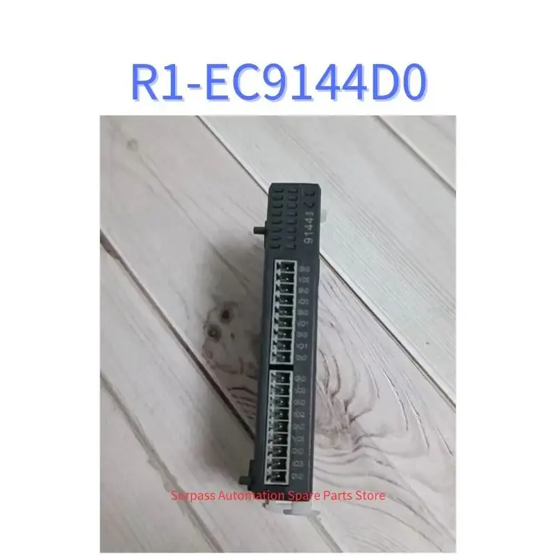 

R1-EC9144D0 Used module testing function OK