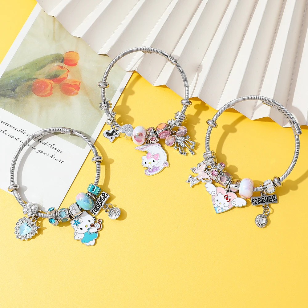 

Sanrio Cartoon Figure Hello Kitty Charm Bracelet Moon Heart-shaped KT Cat Accessories for Birthday Party Kawaii Toy Gifts