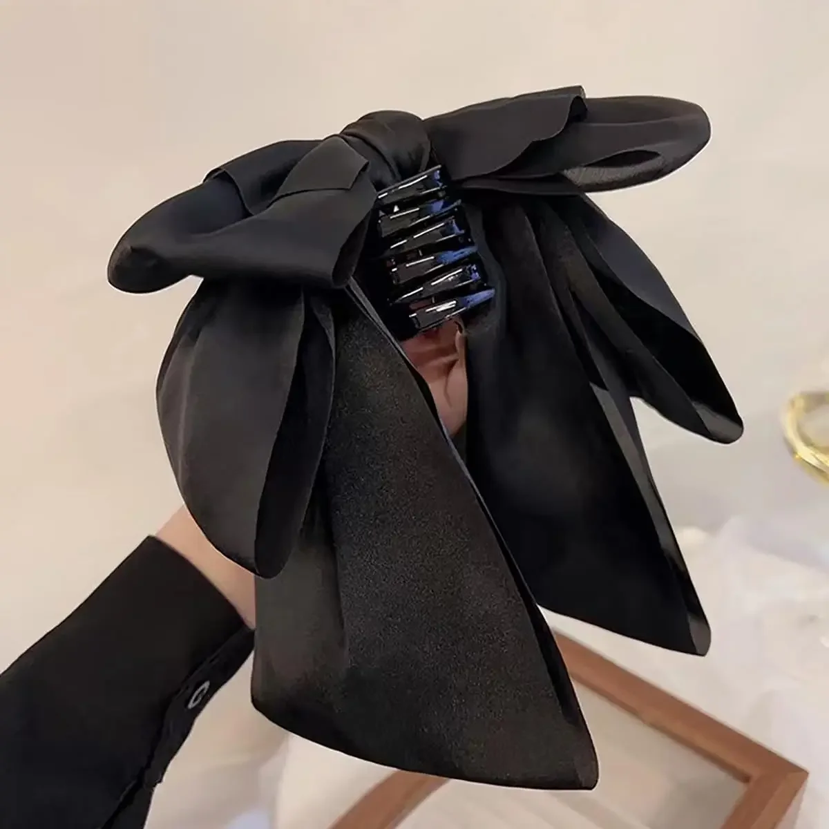 مشابك شعر على شكل فيونكة من الساتان باللون الأسود كبيرة الحجم دبوس شعر فرنسي لطيف لإكسسوارات تزيين الشعر