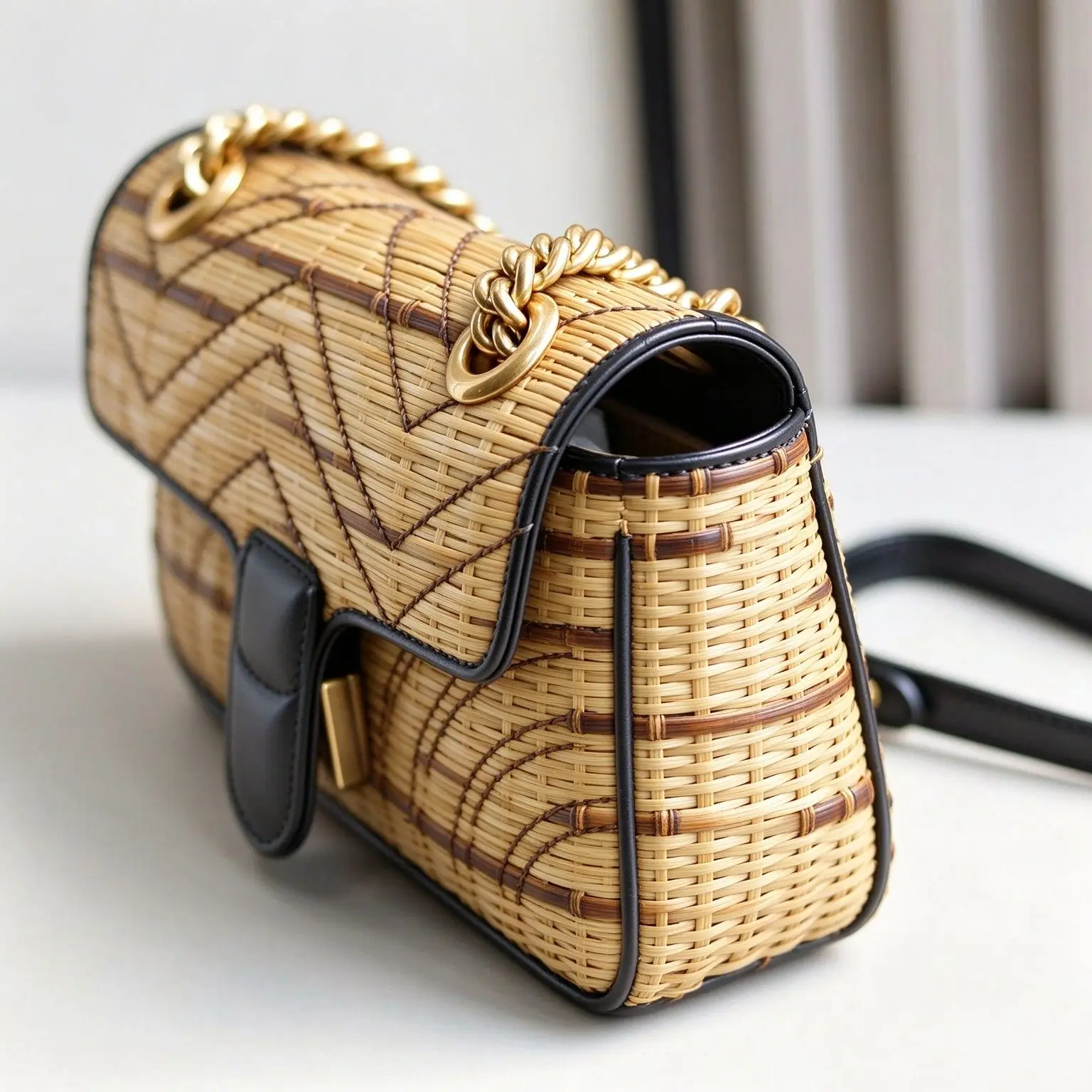Boho Style Handmade Rattan Women Chain Shoulder Bag Unique Geometric Weaving Pattern Holiday Daily Crossbody Bag