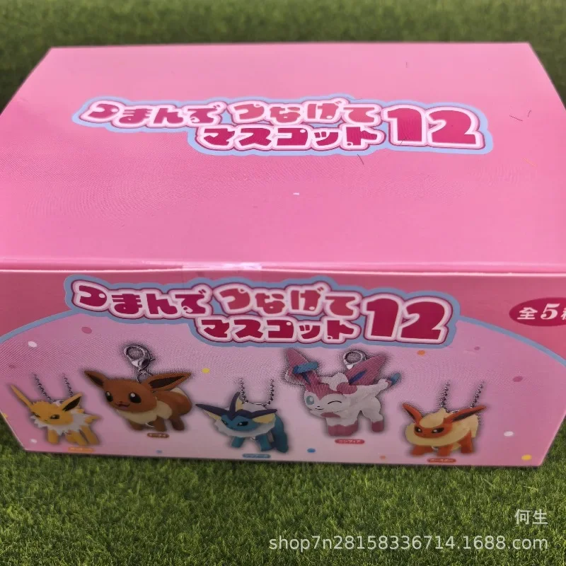 Pokemon Blind Box Toys Cute Cartoon Figure Charizard Eevee Doll Modello Ciondolo Giocattoli Raccogliere Ornamenti Regali per bambini