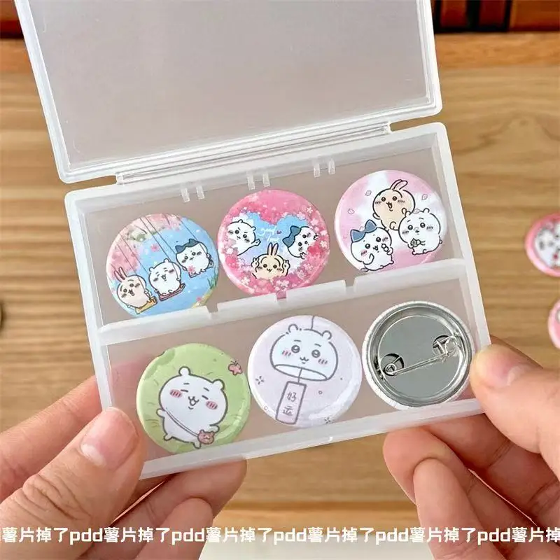 Épingles de badge Chiikawa sur le thème du printemps – Mini épingles en émail de dessin animé esthétique pour la décoration de scrapbooking et de journaux (amectueuses de l'emploi)