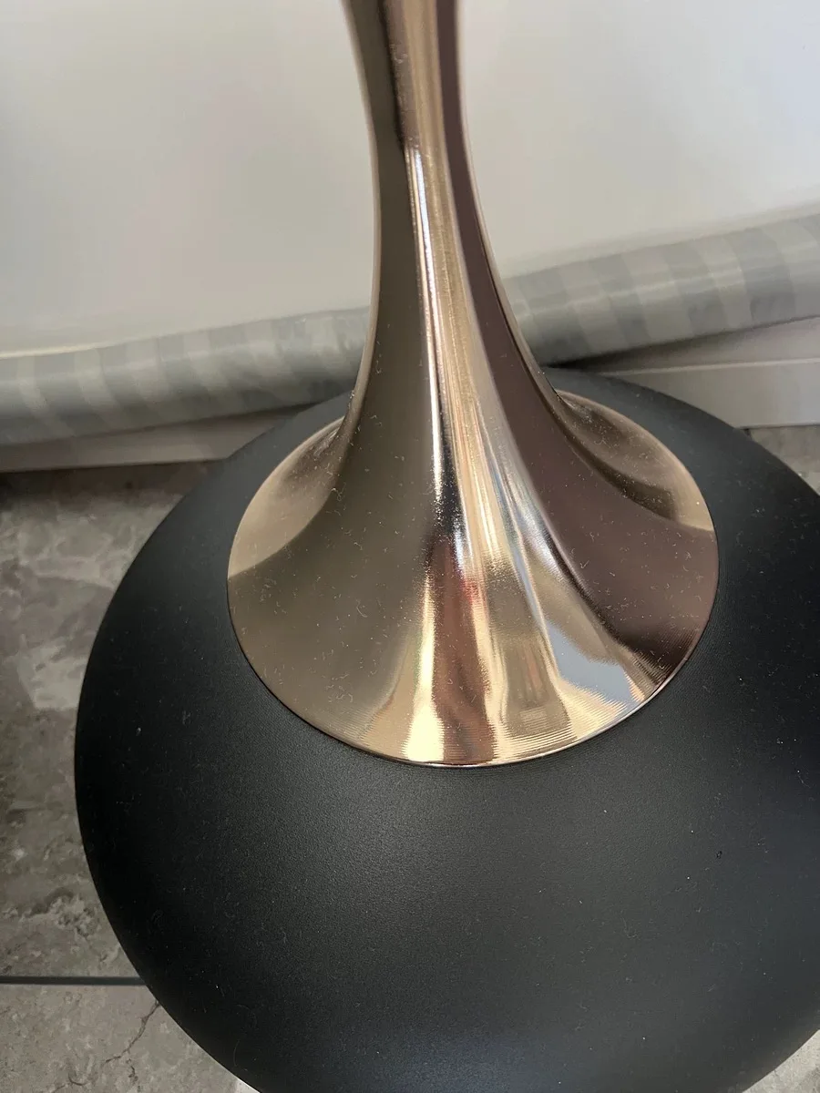 Custom Factory Wholesale Luxury Modern Coffee Tables Round Metal Small Side Table For Living Room