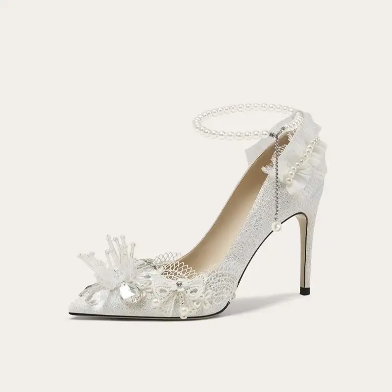 Spring new pointed sequin lace crystal bead wedding shoes banquet large size small size widened version high heels women's shoes
