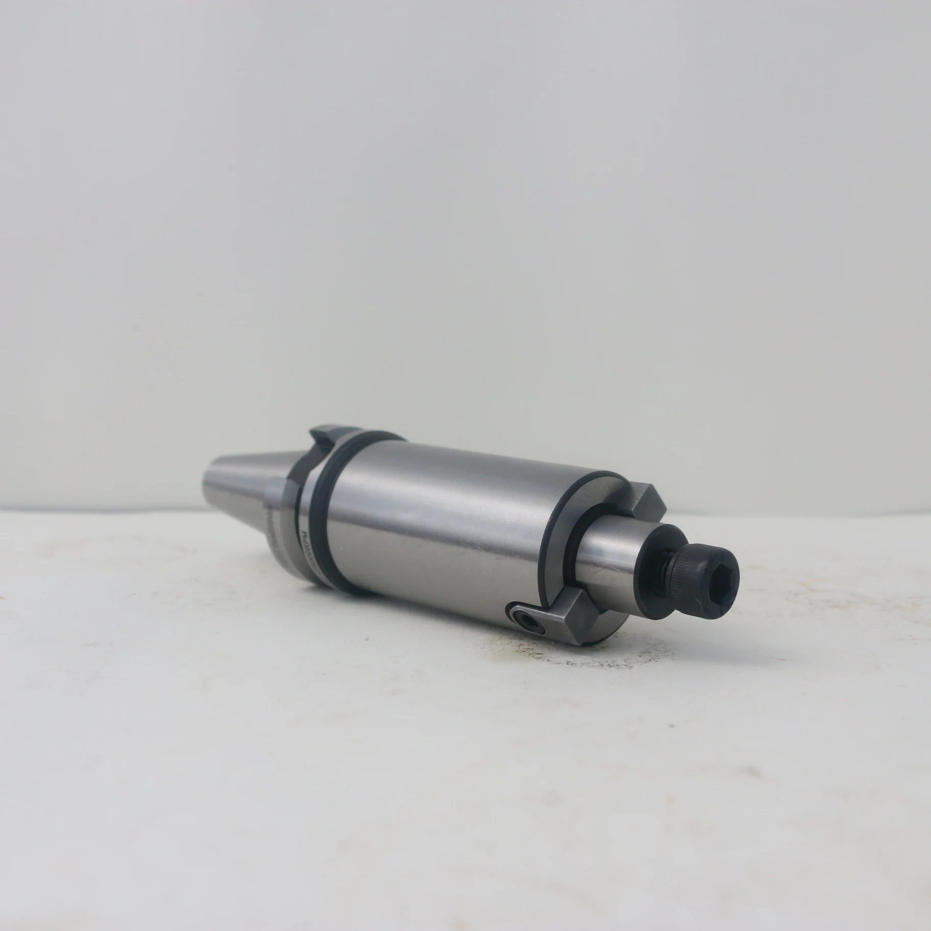 Portautensili CNC serie BT 100L per fresa frontale BT30 BT40 50 FMB22 27 FMB32 40 BBT40 per tornio