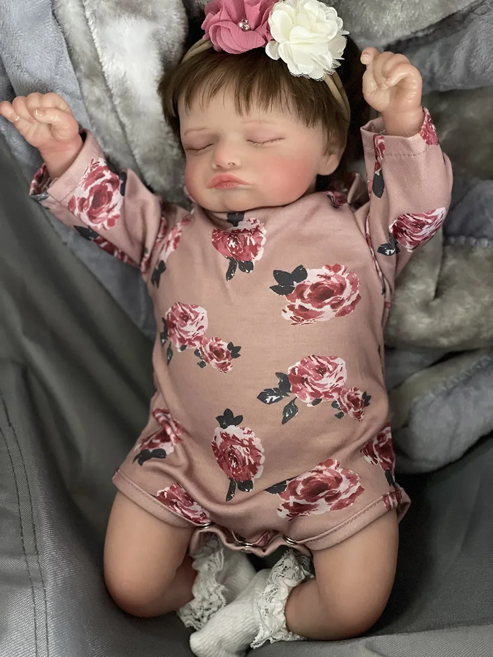 49cm  Reborn Rosalie Sleeping Baby Girl with Hand-Rooted Hair 3D Painting Skin with Visible Veins Handmade Lifelike Baby Dolls