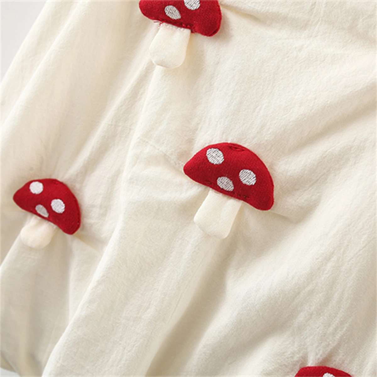 Baby girl dress summer 0-3 year old baby girl three-dimensional duck mushroom strawberry wrinkled cotton dress