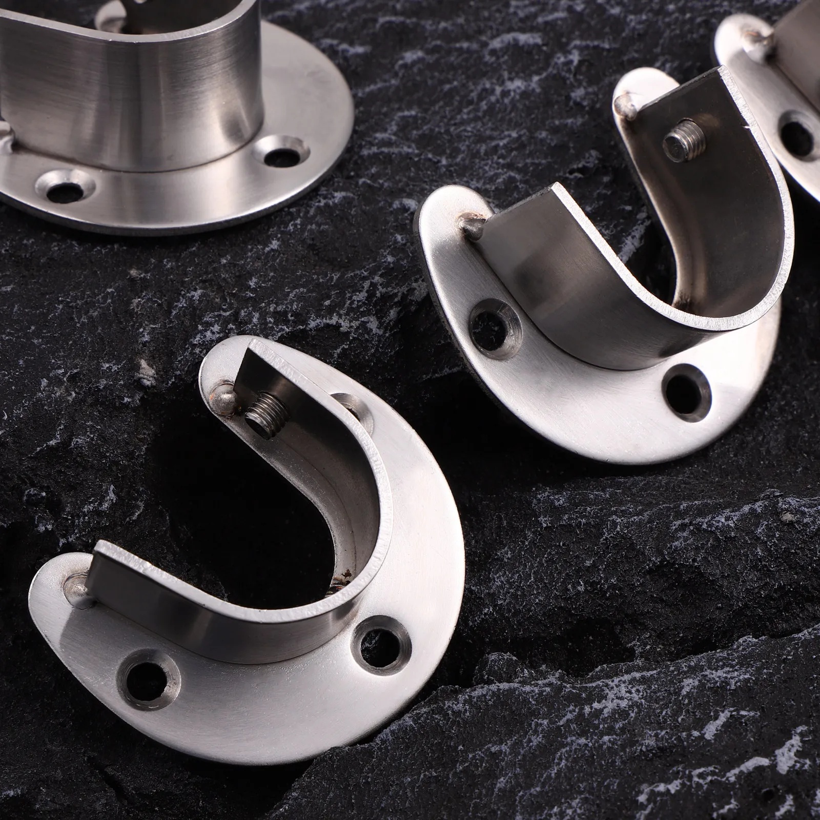 4Pcs Stainless Steel Rod Bracket U Shaped Closet Rod Holder Stable Triple Hole Design for Curtain Wardrobe Curtain Pole Holder