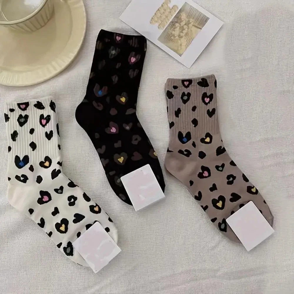 3 Pairs Women Leopard Print Mid Tube Socks Fashionable Cute Long Tube Socks That Soft Comfortable Breathable Casual Socks