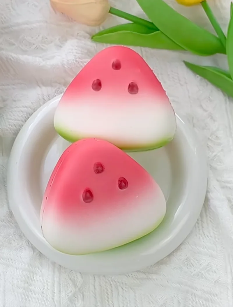 New Summer Watermelon Pinch Music Slow Rebound Wet Soft High Appearance Reduced Stress Ventilatory Toy Stall Mini Surprise Gift