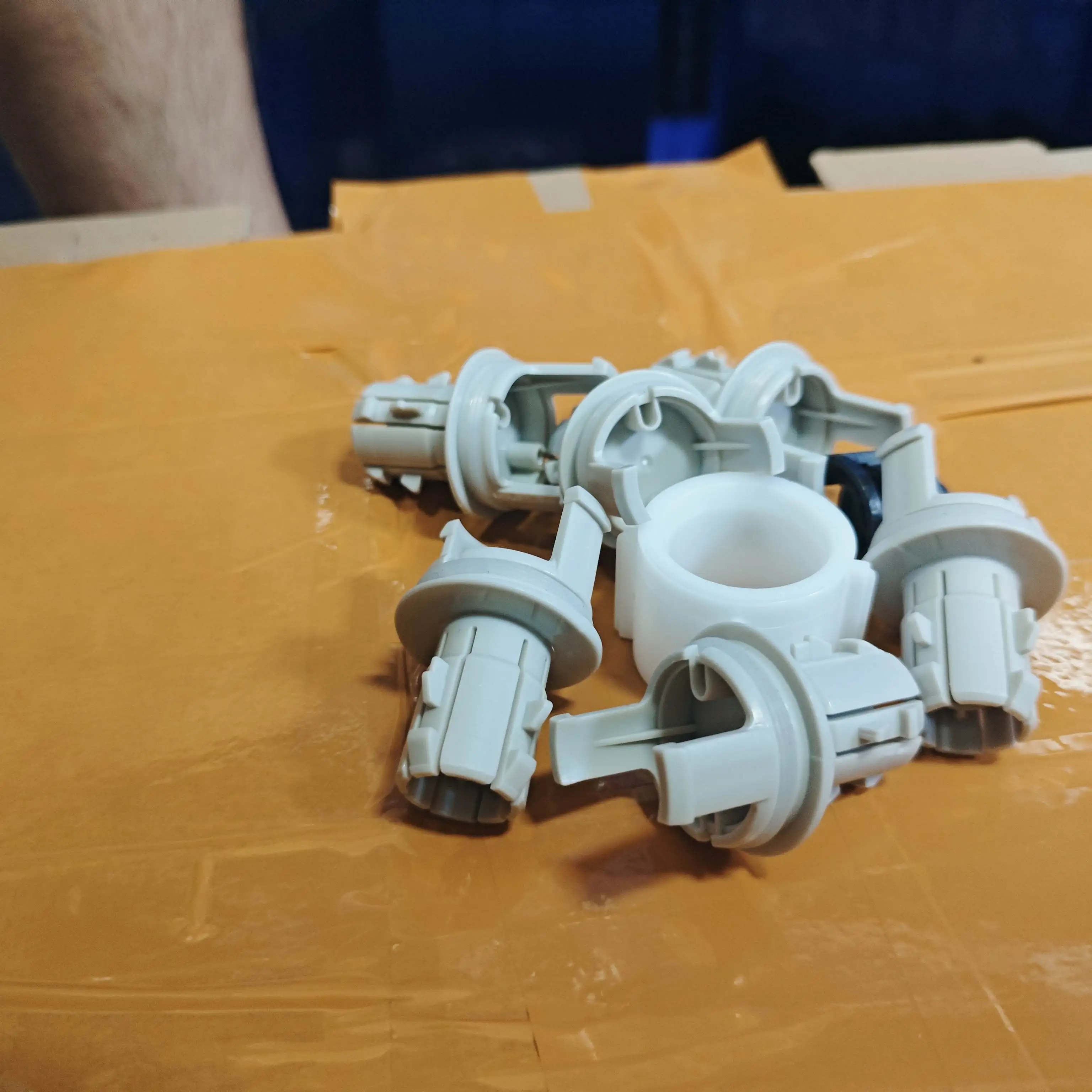 

1X Bush Guide Release for Canon imageRUNNER ADVANCE 6055 6065 6075 6255 6265 6275 8085 8095 8105 8205 8285 8295 Cam Assembly